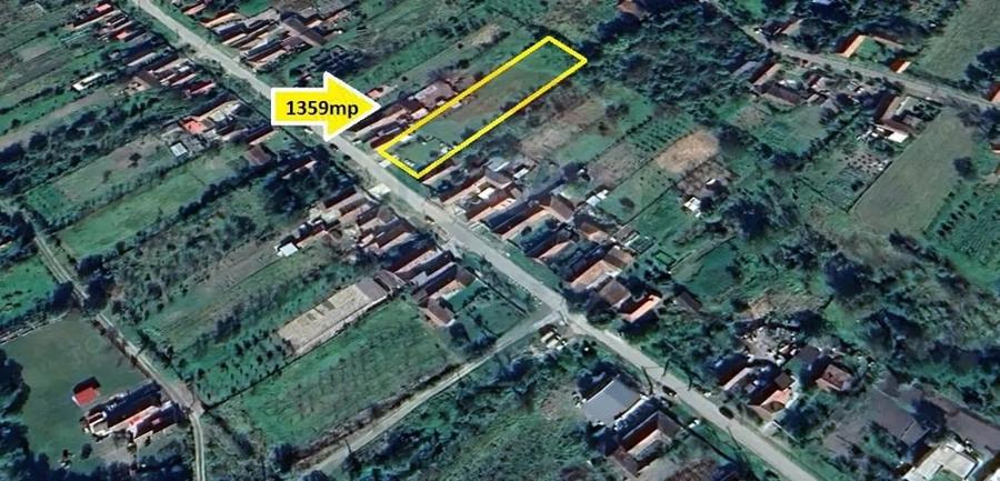 Teren de 1359 mp, în Buzad