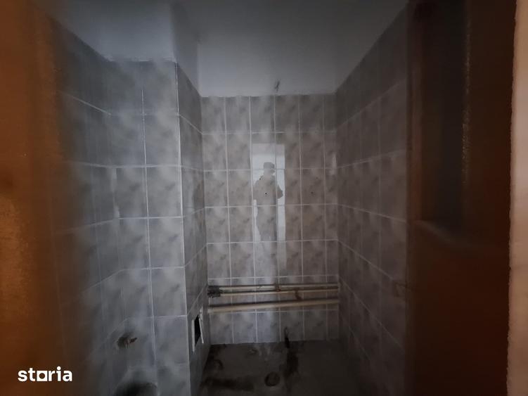 Apartament cu 3 camere decomandat în Bistrița Lac