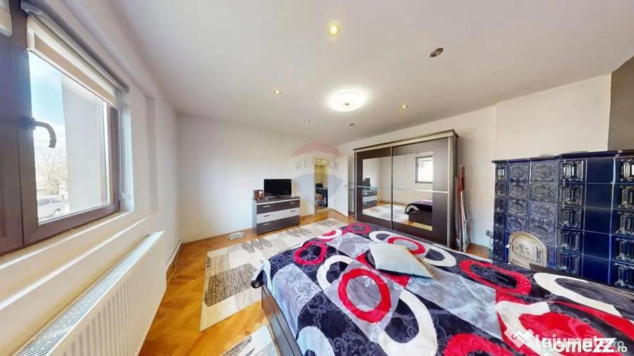 Casă cu 4 camere cu Teren 475 Mp în Valea Aurie