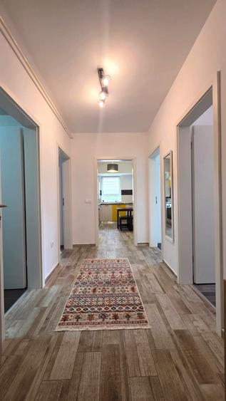 Apartament cu 3 camere decomandat în Avantgarden