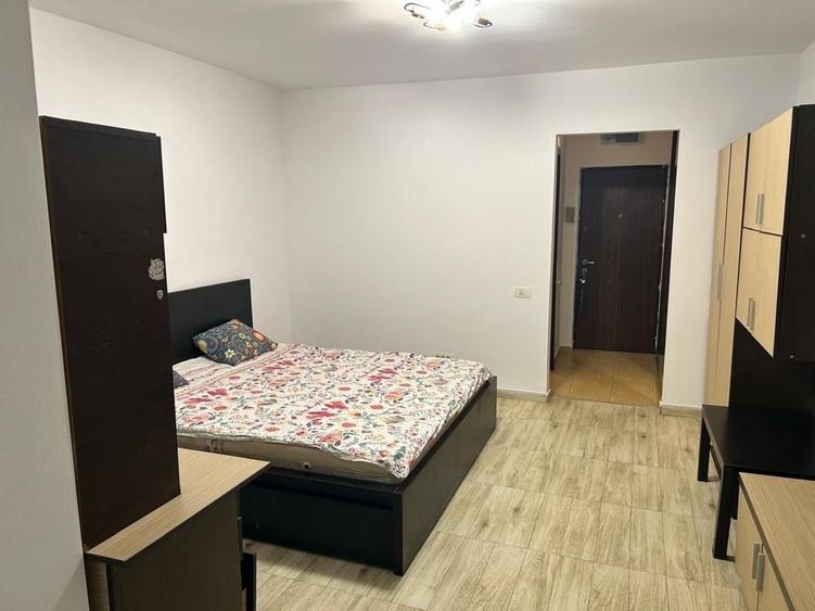 Garsonieră decomandată în Drumul Taberei