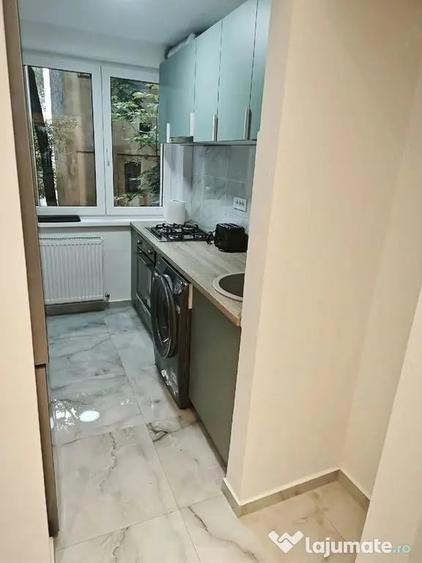 Apartament cu 2 camere decomandat în Amzei