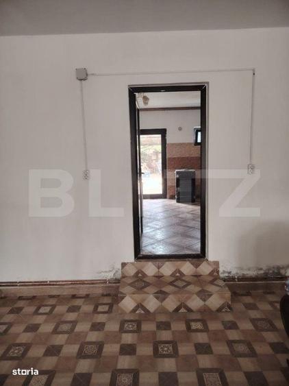 Casă cu 3 camere în Răzvad
