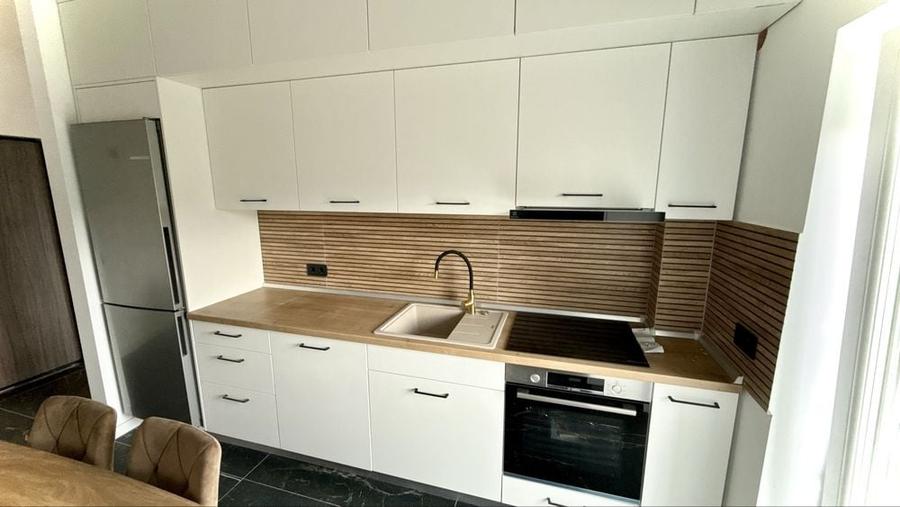 Apartament cu 2 camere decomandat în Exterior Vest