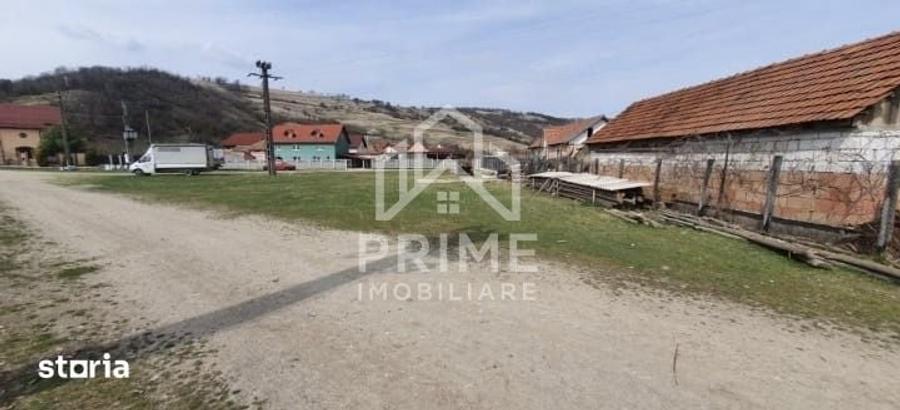 Teren de 950 mp, în Vințu de Jos