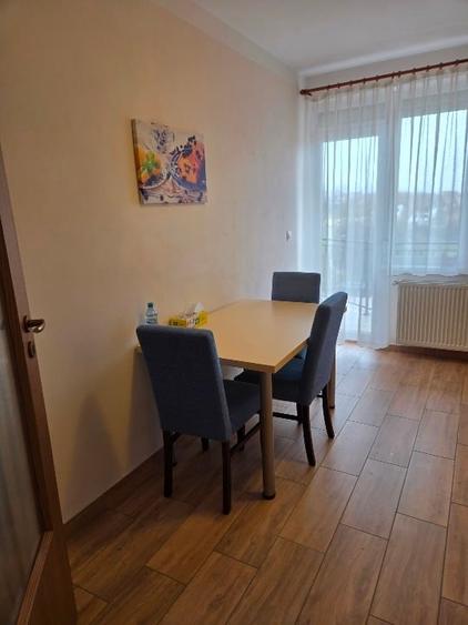 Apartament cu 2 camere decomandat în Cetate