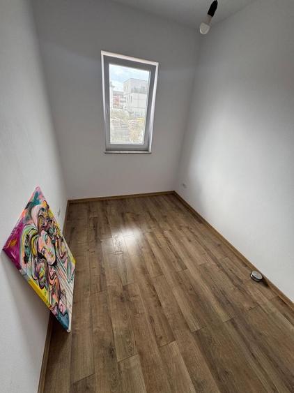 Apartament cu 3 camere în Giroc