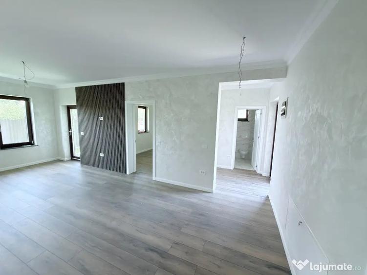 Casă cu 3 camere cu Teren 300 Mp în Central