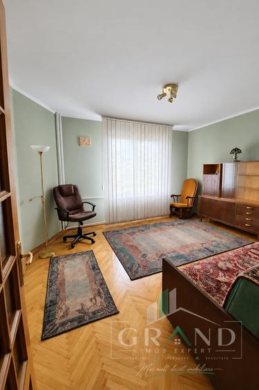 Casă individuală cu 5 camere cu Canalizare în Gheorgheni