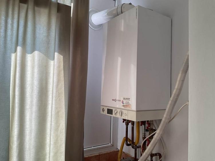 Apartament semidecomandat în Rahova