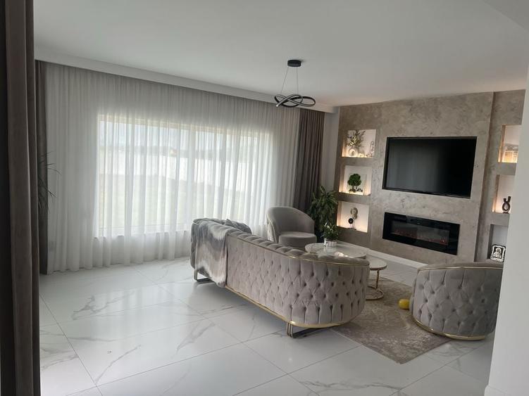 Casă cu 3 camere în Mintiu Gherlii