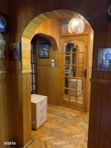 Apartament de vanzare, cu 3 camere, mobilat si utilat, in zona Dambovi - 14