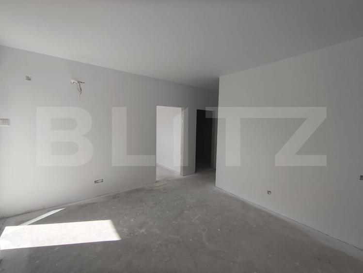 Apartament cu 3 camere decomandat în Iosia