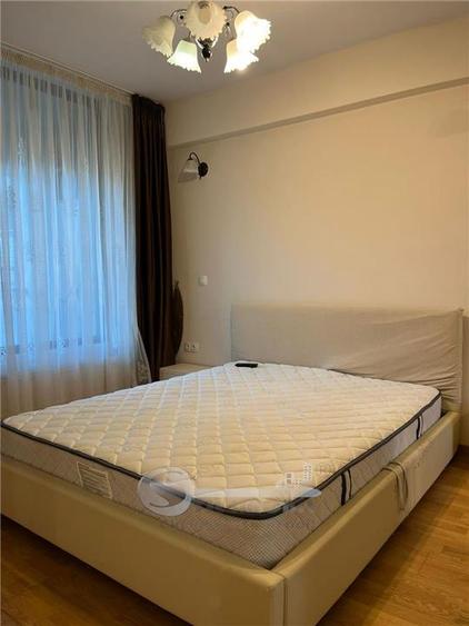 Apartament cu 3 camere decomandat în Copou