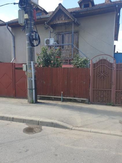 Apartament cu 2 camere decomandat în Mărăcineanu