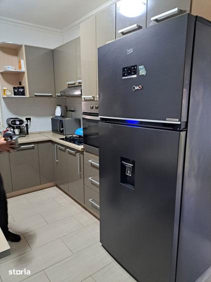 Casă cu 5 camere cu Teren 688 Mp în Central