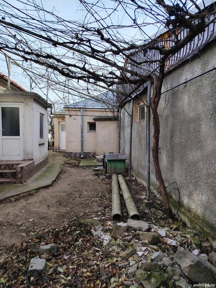 Casă cu 2 camere cu Teren 443 Mp în Dudești