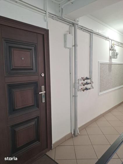 Apartament cu 2 camere în Craiovița Nouă