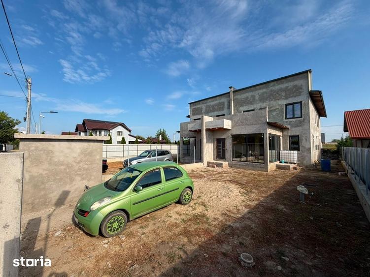 Casă cu 4 camere cu Teren 250 Mp în Vânători