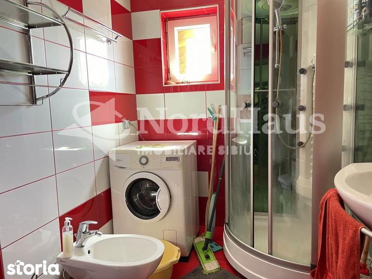 Apartament cu 4 camere în Valea Aurie