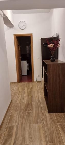 Garsonieră decomandată, mobilată în Păcii
