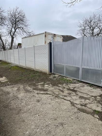 Teren de 1800 mp, în Coșoveni
