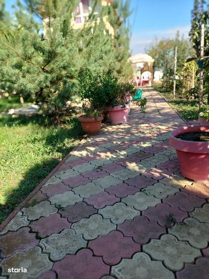 Casă cu 4 camere în Săftica