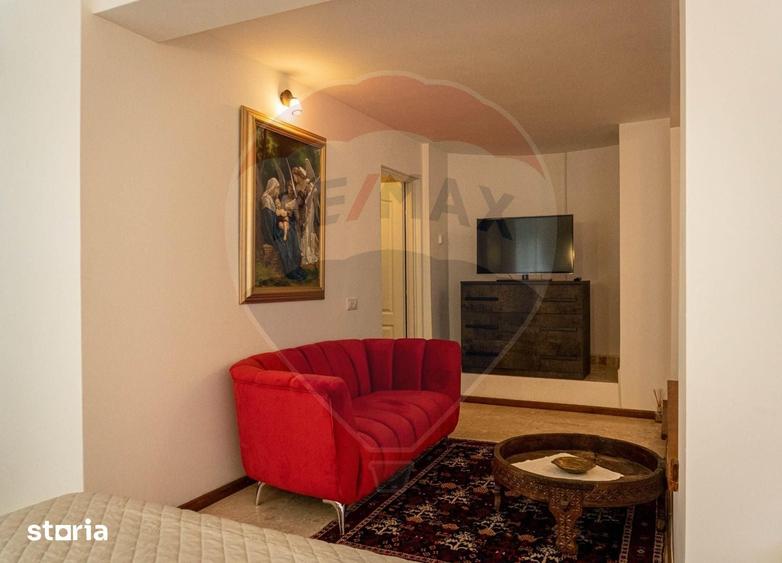 Casă cu 4 camere cu Teren 331 Mp în Valea Alba