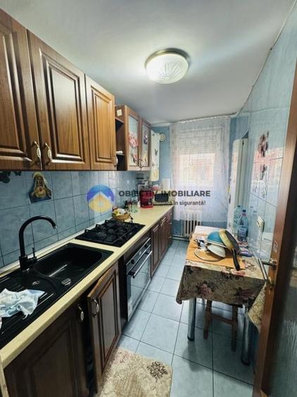 Apartament cu 2 camere semidecomandat în Mărăței