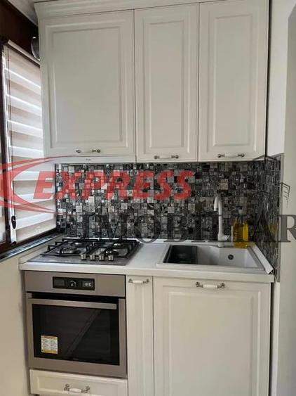 Apartament cu 3 camere decomandat, mobilat în Gorjului