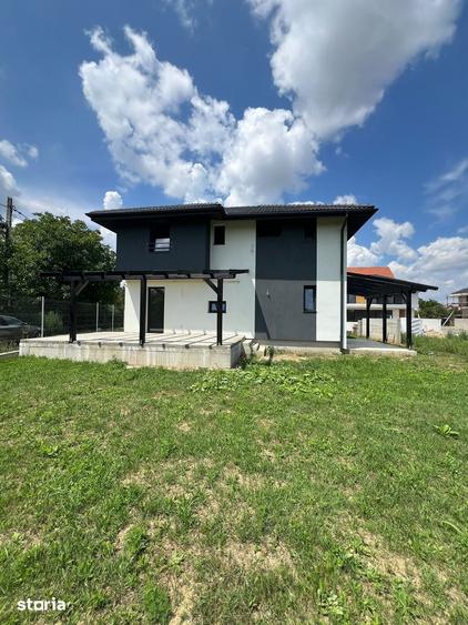 Casă cu 3 camere cu Teren 660 Mp în Burdea