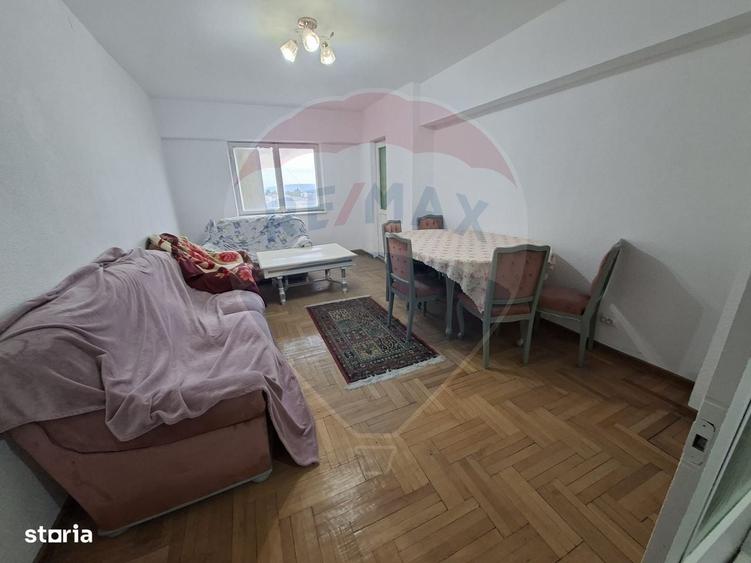 Apartament 3 camere decomandat 90 mp Buhusi - 2