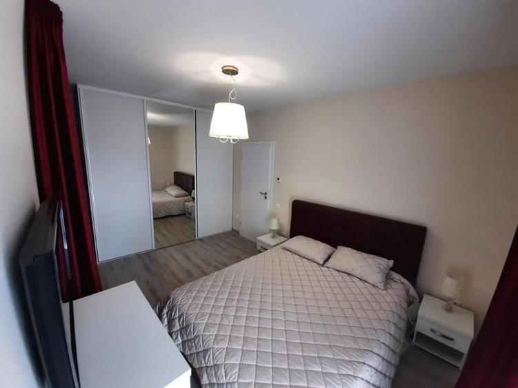 Apartament cu 3 camere decomandat în Calea Dumbrăvii