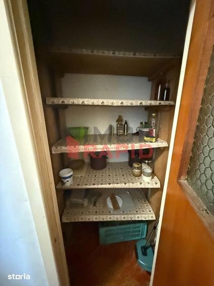 Apartament cu 3 camere semidecomandat în Central