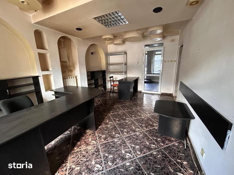 Spațiu comercial, de 57 mp, în Obcini