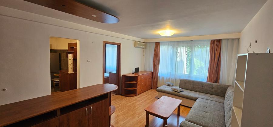 Apartament cu 2 camere semidecomandat în Sala Palatului