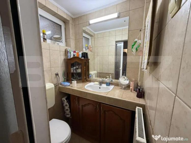 Apartament cu 7 camere în Ultracentral