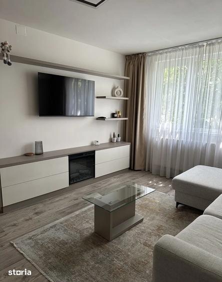 Apartament cu 3 camere decomandat în Militari