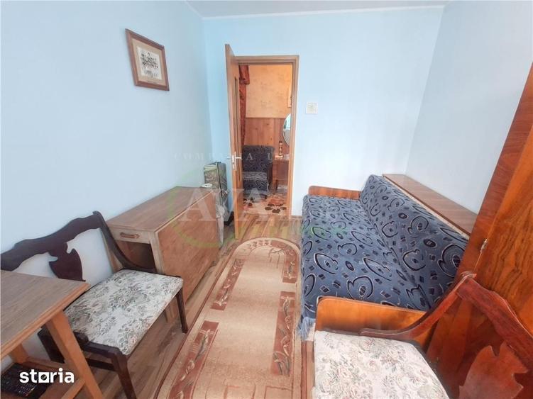 Apartament cu 3 camere în Mioriței