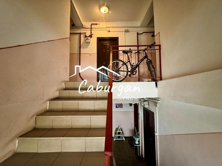 Apartament cu 2 camere semidecomandat în Cedonia