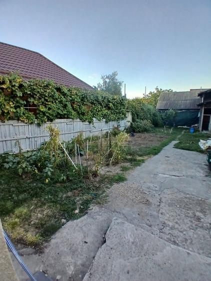 Casă cu 2 camere cu Teren 400 Mp în Iris