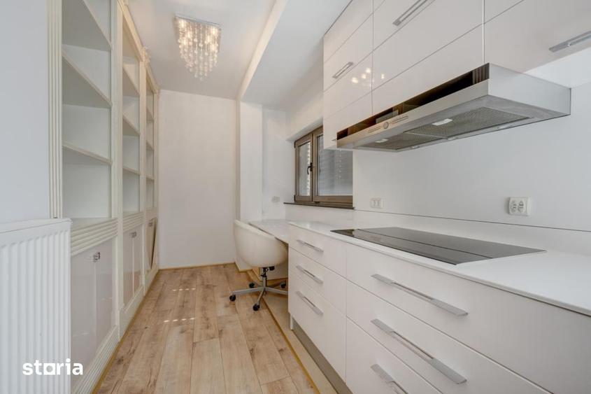 Apartament cu 3 camere, mobilat în Ștefan cel Mare