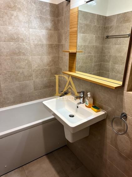 Apartament cu 2 camere decomandat în Băneasa