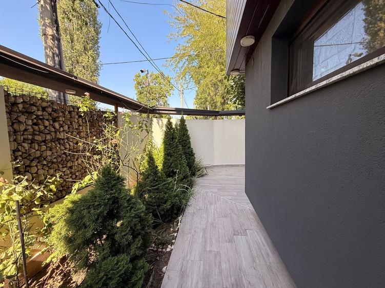 Apartament cu 3 camere decomandat, mobilat în Bucureștii Noi