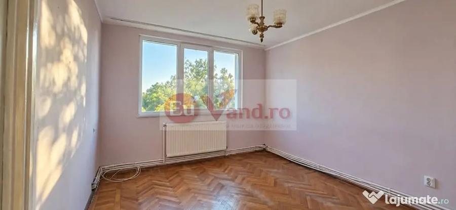 Apartament cu 2 camere decomandat în Țiglina 1