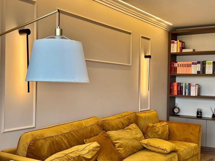 Apartament cu 2 camere decomandat în Podu Roș