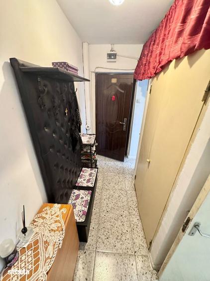 Apartament cu 2 camere semidecomandat în Tineretului
