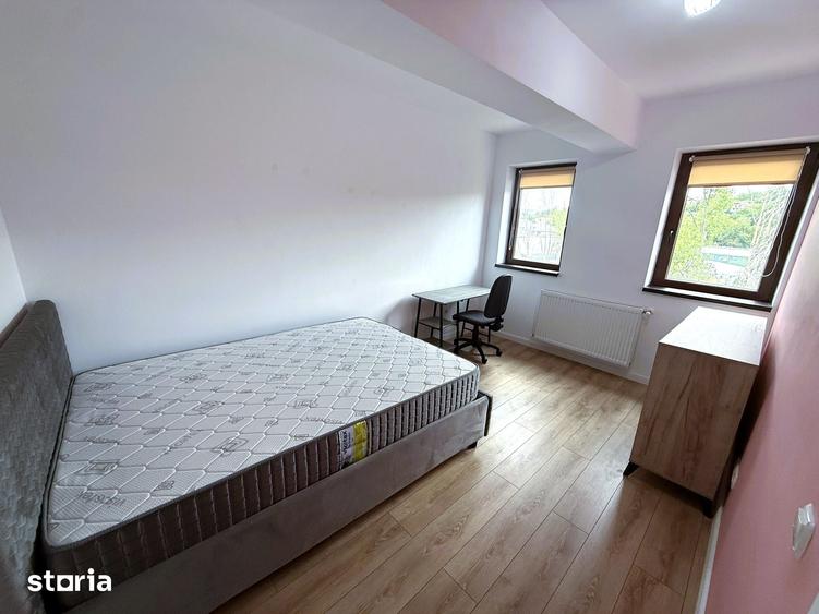 Apartament cu 3 camere decomandat în Bucium