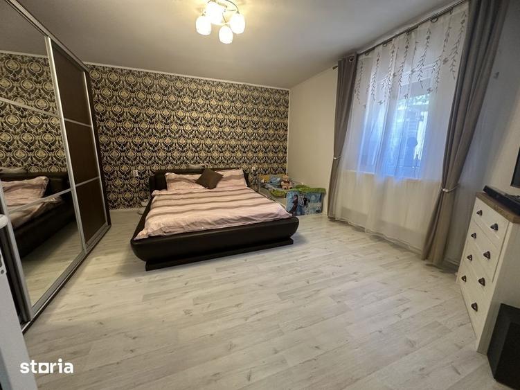 Casă cu 3 camere cu Teren 190 Mp în Chercea