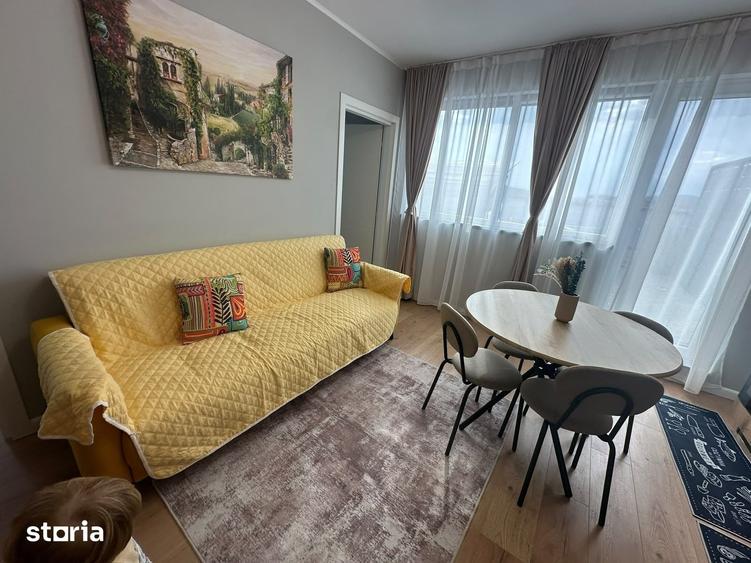 Apartament cu 3 camere în Dâmbul Rotund